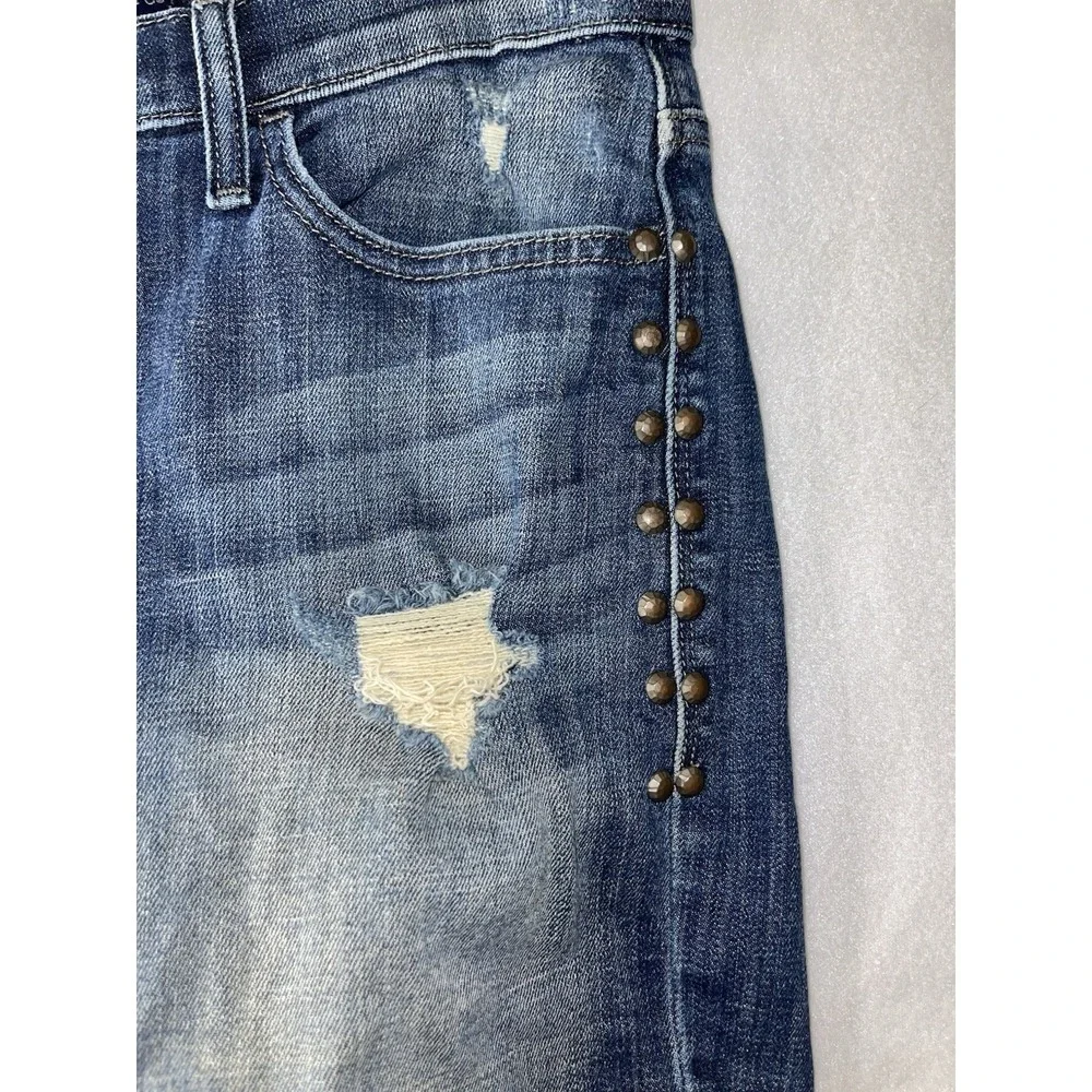Rock Republic Bumpershoot Distressed Studded  Jean‎ Shorts Womens 6